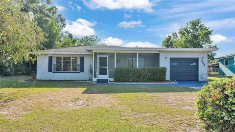 868 S Terrace Dr, Eagle Lake, FL 33839