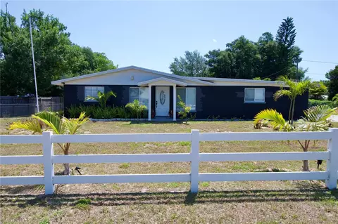 305 5th St S, Dundee, FL 33838 photo 1