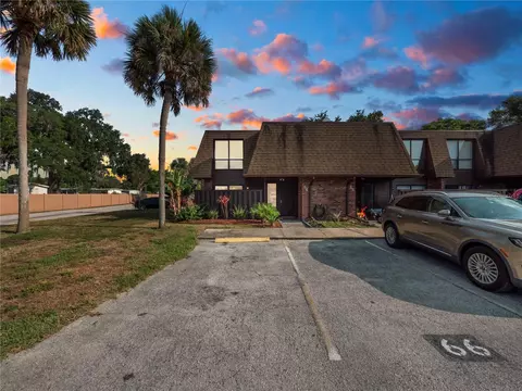 1836 N Crystal Lake Dr #66, Lakeland, FL 33801