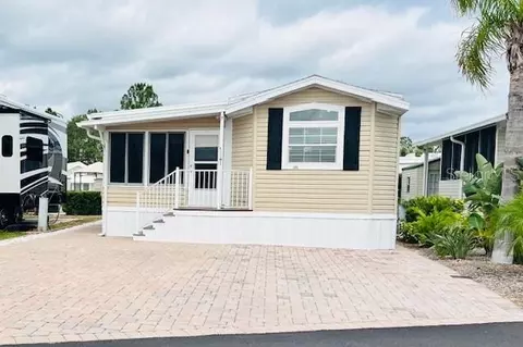 2411 Citrus Tree Rd, Clermont, FL 34714