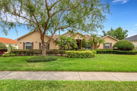 126 Shannon Oaks Dr, Lakeland, FL 33813