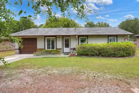 1732 Sutton Rd, Lakeland, FL 33810