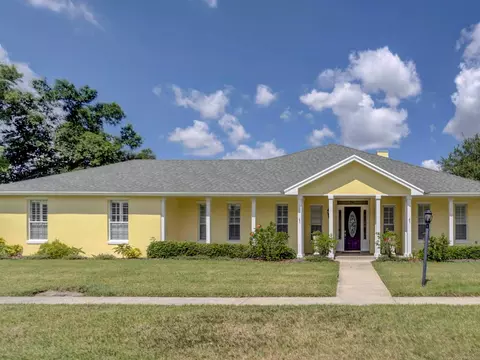 745 Square Lake Dr E, Bartow, FL 33830