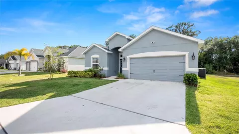 233 St Thomas Dr, Mulberry, FL 33860