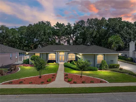 1423 Banbury Loop N, Lakeland, FL 33809
