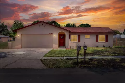 5365 Misty Lake Dr, Mulberry, FL 33860
