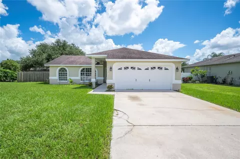 8070 Kaitlin Cir, Lakeland, FL 33810