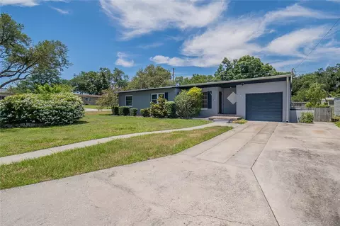 635 Hillside Dr, Lakeland, FL 33803