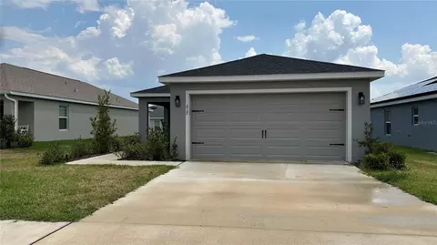 617 Vittorio Dr, Winter Haven, FL 33884