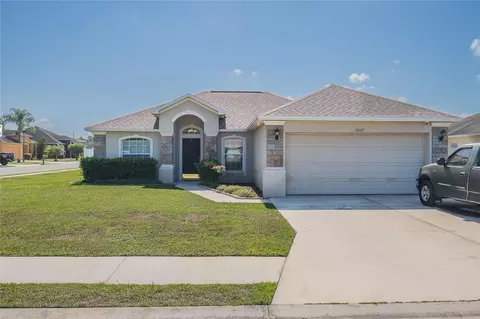 5207 Ashwood Dr, Lakeland, FL 33811