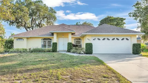 981 Country Lake Cir, Lake Wales, FL 33898