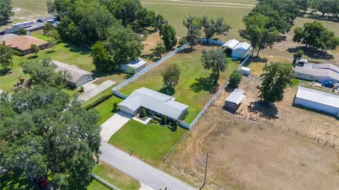 4926 Dunn Rd, Lakeland, FL 33812