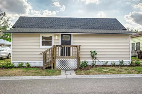 401 SW 1st Ave, Mulberry, FL 33860
