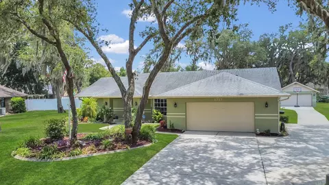 1717 Lady Bowers Trl, Lakeland, FL 33809