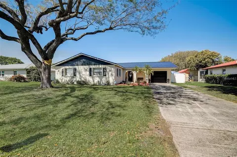 207 E Sugarland Cir, Clewiston, FL 33440