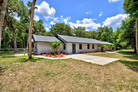 9036 NW 144th Trl, Okeechobee, FL 34972