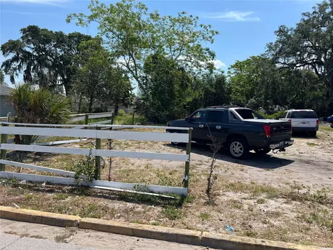 B Street, Lake Wales, FL 33853