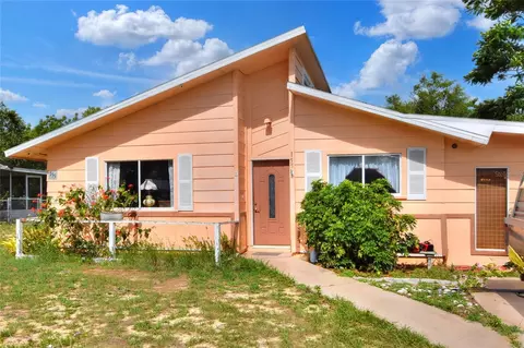 155 Martha Dr, Lake Wales, FL 33898