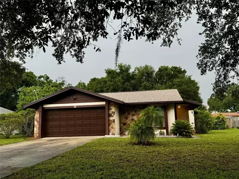11 E Grove Ave, Lake Wales, FL 33853