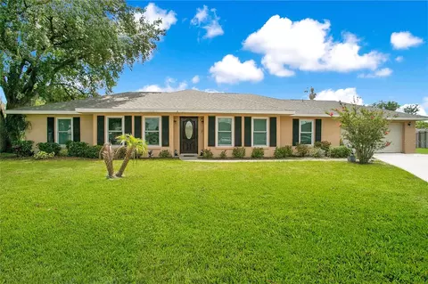 1656 Bowmans Trl, Lakeland, FL 33809