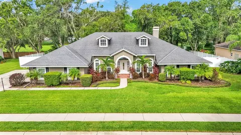 5966 Lake Victoria Dr, Lakeland, FL 33813
