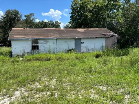 390 Recker Hwy, Auburndale, FL 33823
