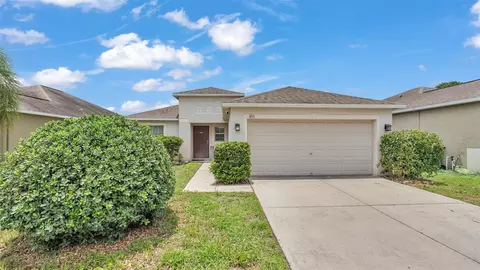 1811 Atlantic Dr, Ruskin, FL 33570