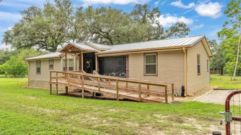 8305 Marietta Pl, Zephyrhills, FL 33541
