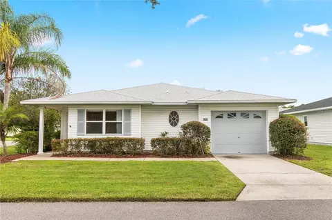 4635 Squire Hollow Dr, Lakeland, FL 33811