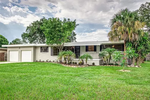 525 Louise Dr, Lakeland, FL 33803