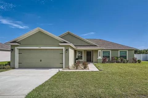 275 Cove At Eagle Lake Cir, Eagle Lake, FL 33839