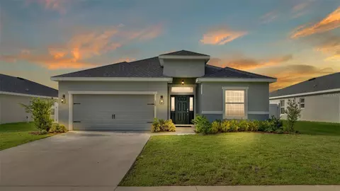 520 Gadsden Ln, Polk City, FL 33868