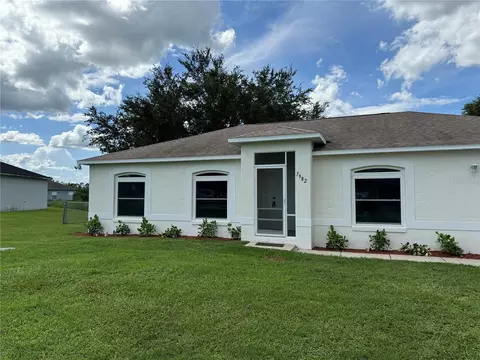 7982 Indian Heights Dr, Lakeland, FL 33810