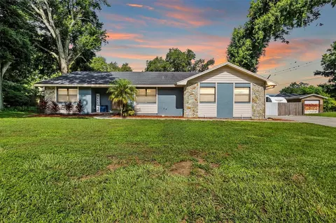 5823 Yarborough Ln, Lakeland, FL 33812