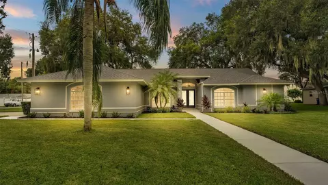 4201 Lake Marianna Dr, Winter Haven, FL 33881