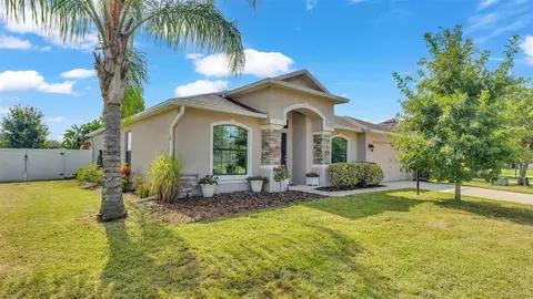 1935 Griffins Green Pl Pl, Bartow, FL 33830