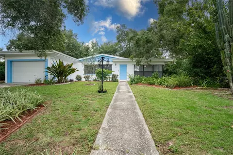 743 Hillside Ave, Lake Wales, FL 33853