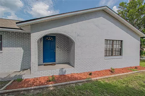 646 G St, Lake Wales, FL 33853