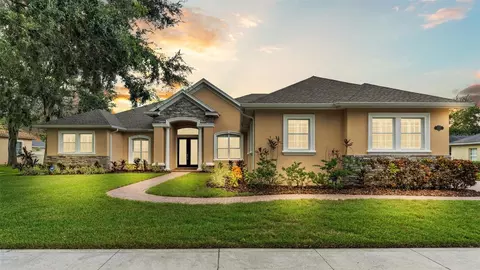 6882 Lacy Dr, Lakeland, FL 33813
