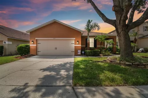 6897 Lake Eaglebrooke Dr, Lakeland, FL 33813