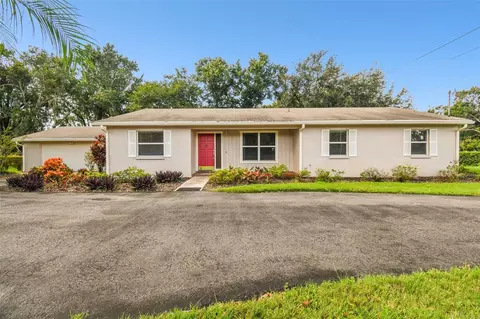 2209 Jerri Lynn Ct, Plant City, FL 33567