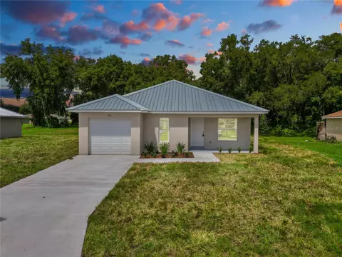 510 S Perry Ave, Fort Meade, FL 33841
