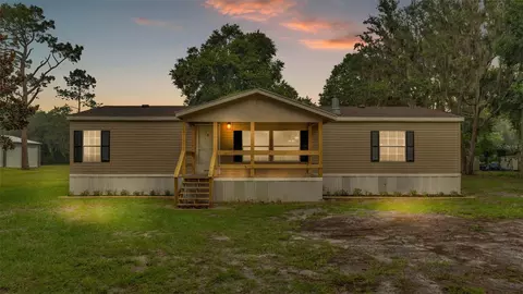 8630 Gibson Oaks Dr, Lakeland, FL 33809