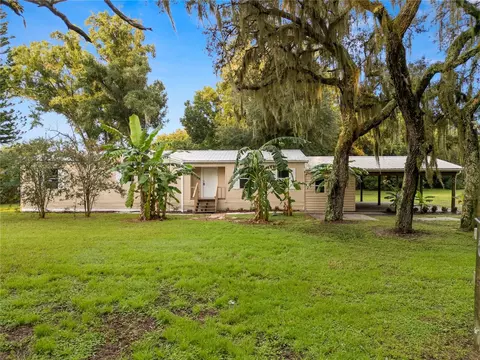 4526 Ryals Rd, Zephyrhills, FL 33541