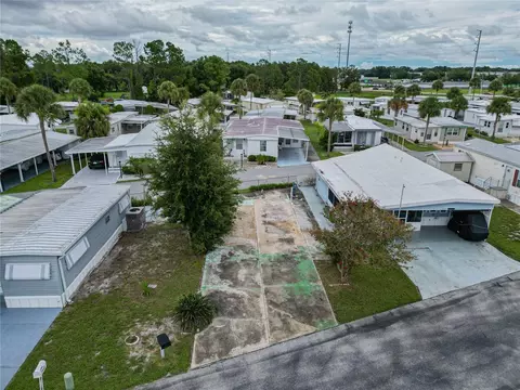 7066 Fairview Village Cir, Winter Haven, FL 33881
