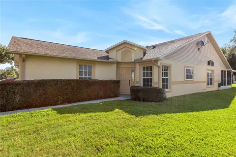 6306 Gentle Ben Cir, Wesley Chapel, FL 33544