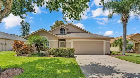 5113 Martinique Dr, Lakeland, FL 33812