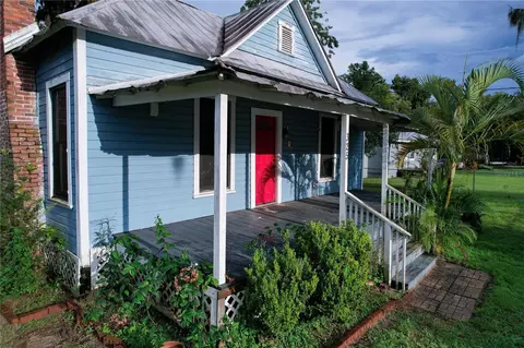 325 S Perry Ave, Fort Meade, FL 33841
