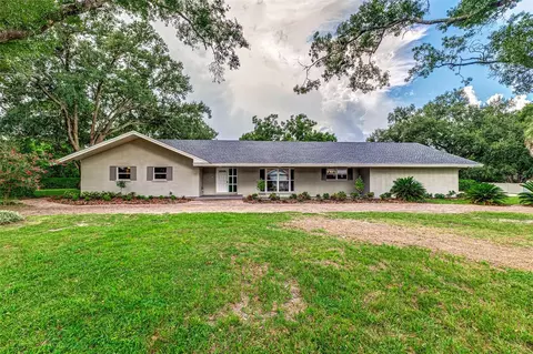 4733 Burgundy Pl, Lakeland, FL 33813