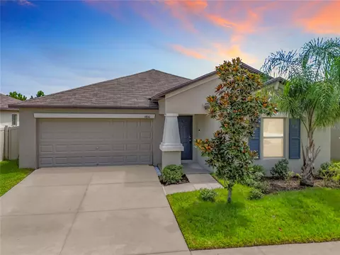 6810 King Creek Dr, Sun City Center, FL 33573